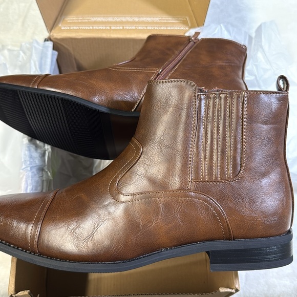 Vance Co Men’s Wide Chelsea Boots-10 Wide - Picture 6 of 8